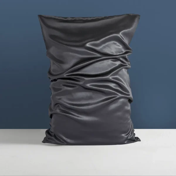 Silk Suen 22mm Mulberry Silk Pillowcase - Black