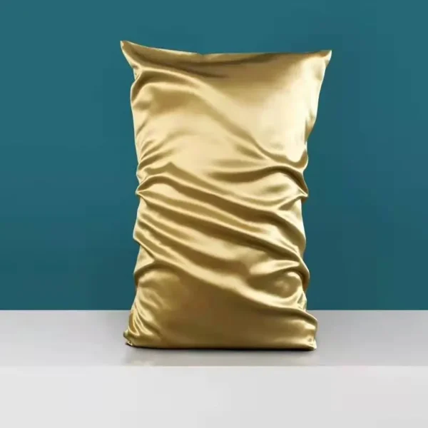 Silk Suen 22mm Mulberry Silk Pillowcase - Gold