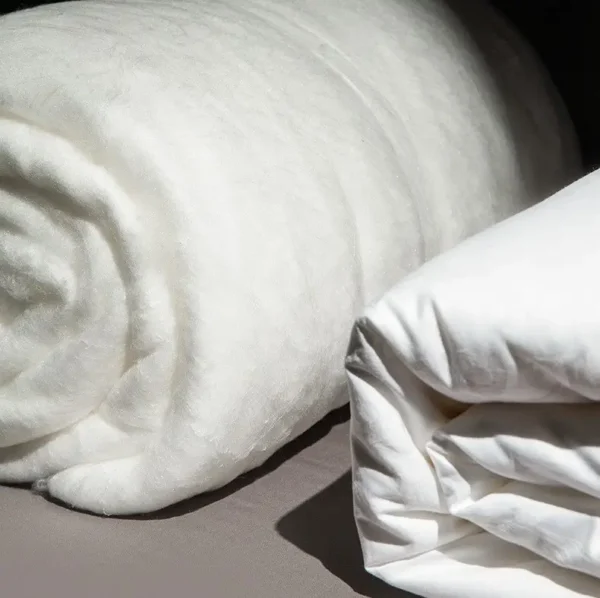 Silk Suen winter duvet uses premium mulberry silk as its filling